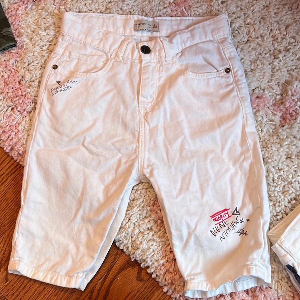 Zara boys size 9 white shorts